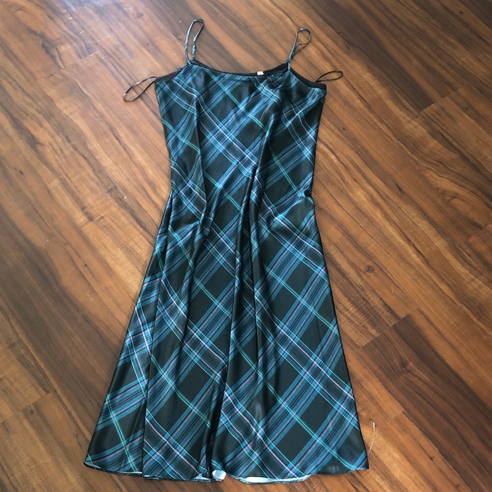 New Vince Plaid Lace Trim Dress - Picture 2 of 16